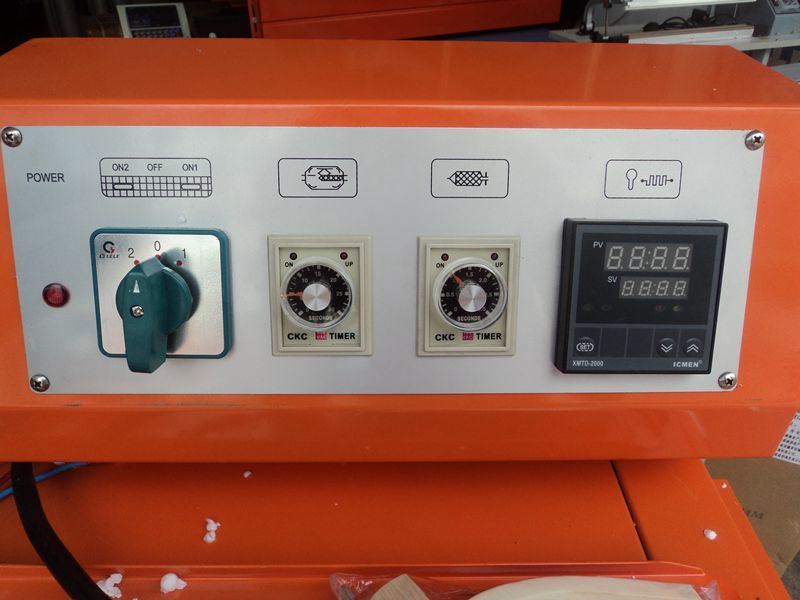 Precio de fábrica FM5540 Máquina de embalaje retráctil L Bar Dos en Uno Sellado y Corte Eléctrico Integrado con Material de Película PE