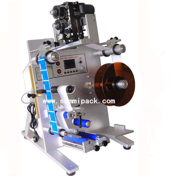 Máquina etiquetadora de botellas de vino cosméticas de doble cara de alta precisión, aplicador de etiquetas adhesivas delanteras y traseras para botellas redondas