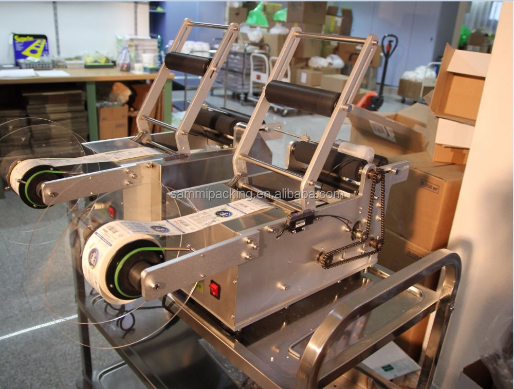 Máquina etiquetadora semiautomática de botellas redondas MT50, Etiquetadora semiautomática, Máquina etiquetadora semiautomática