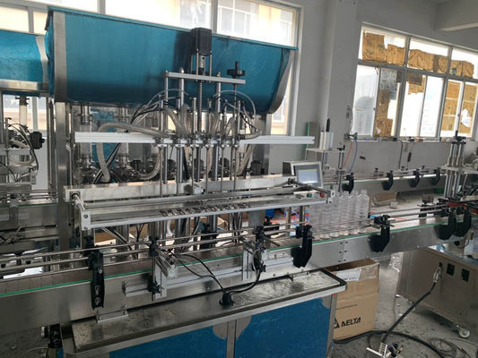 Línea de llenado de líquido para botellas totalmente automática con tapa y etiquetado